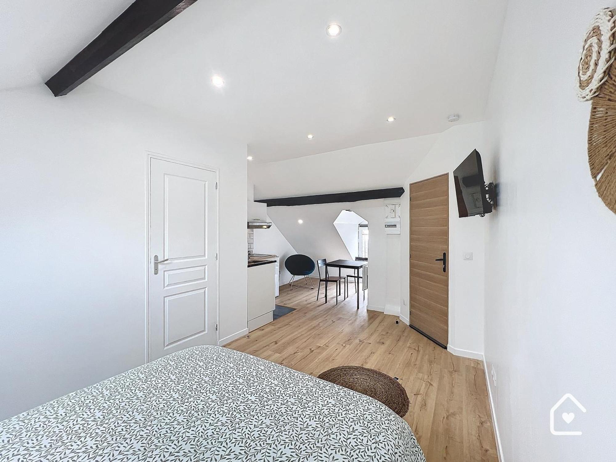 Studios - 1 Min Gare Chatellerault - Entree Autonome - Extérieur photo